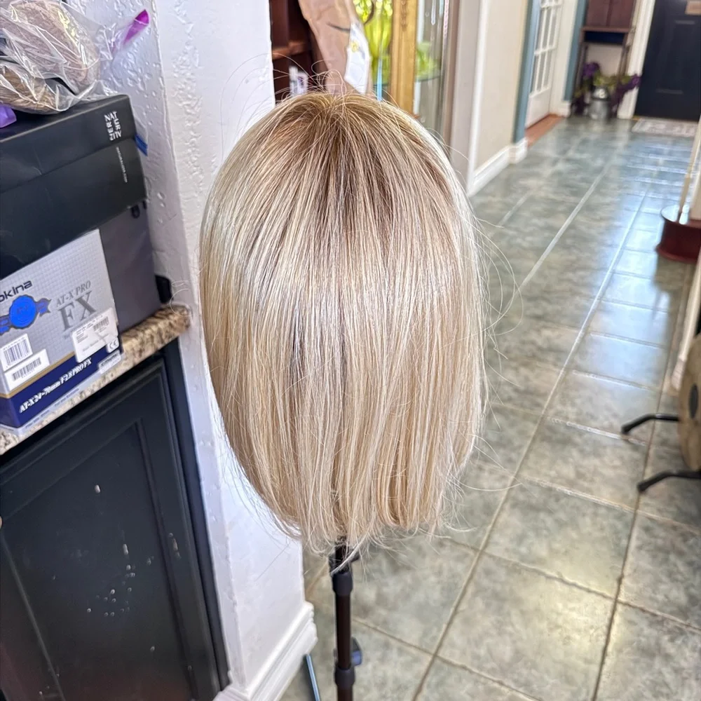 New ALPHA BLEND Wig in Champagne with Apple Pie Wig - Picture 2 of 4